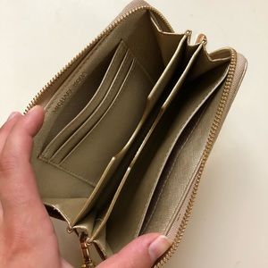 Michael Kors Bags - Shiny Gold Michael Kors Wristlet Michael Kors Bags - Shiny Gold Michael Kors Wristlet